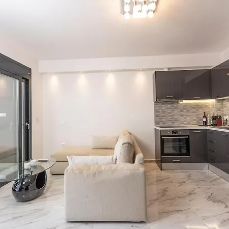 Apartment The Sea View Polychrono