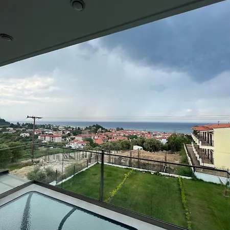 The Sea View Apartment