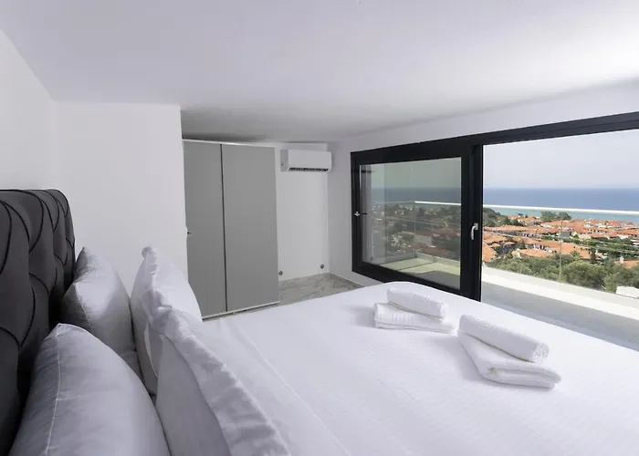 דירה The Sea View פוליכרונו